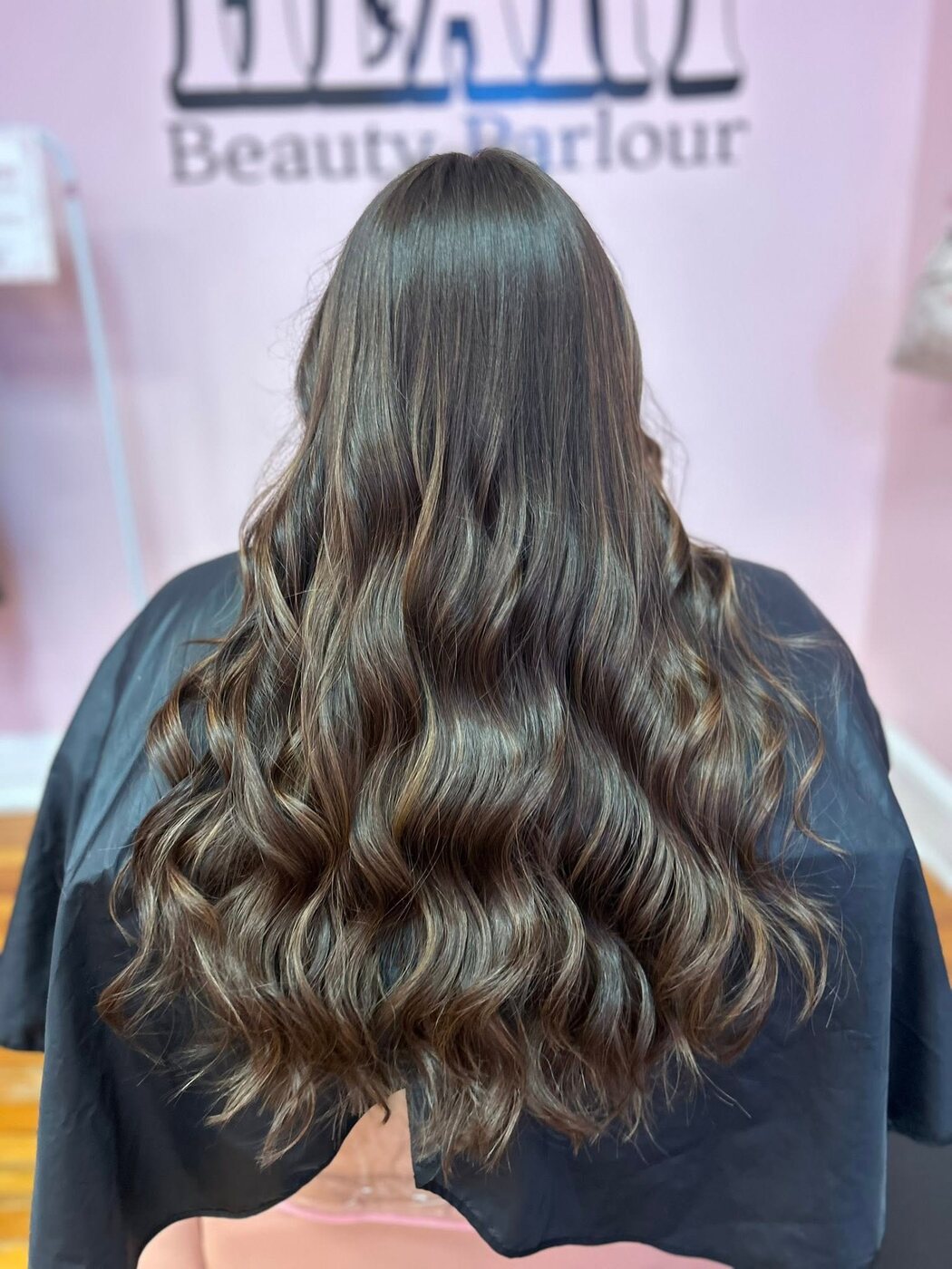 Glossy black waves