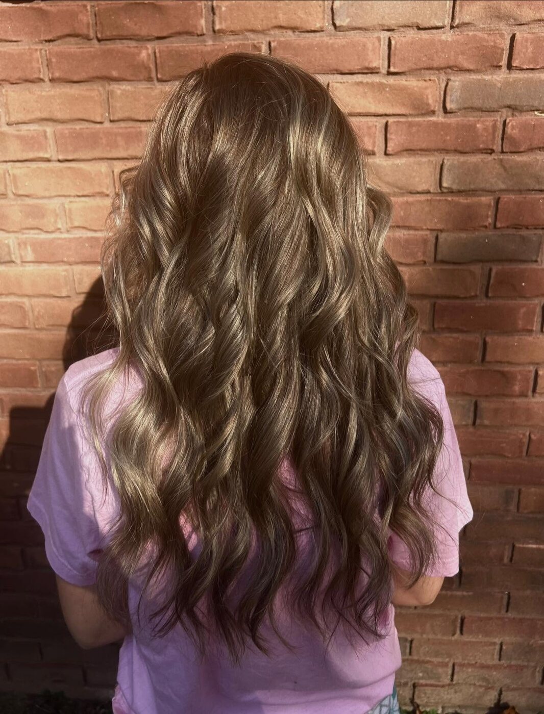 Sunlit bronde waves with soft highlights